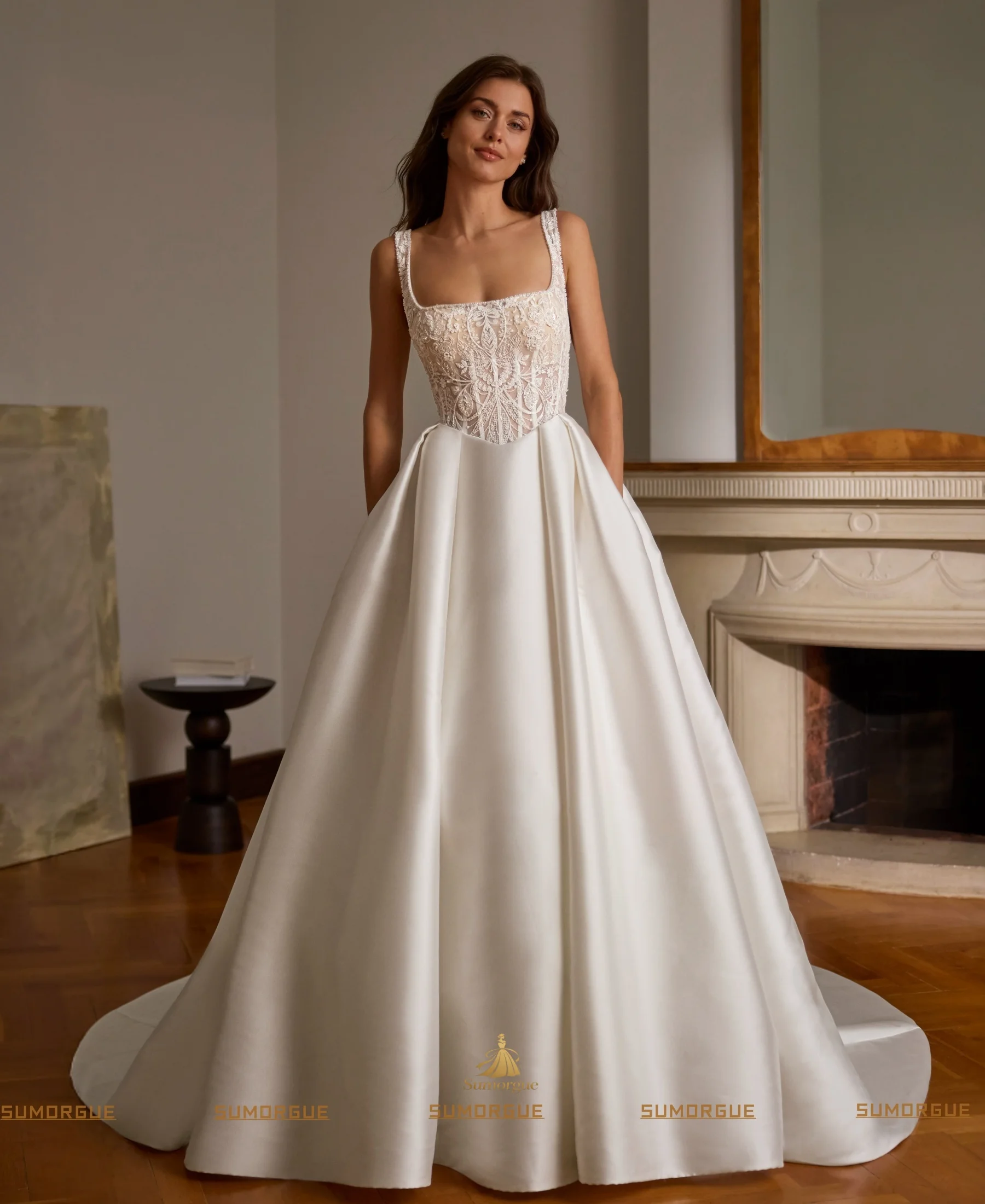 Elegant Spaghetti Strap Square Neck Wedding Dress for Women Satin Paneled Lace Bridal Dress highend Customized Vestidos De Novia