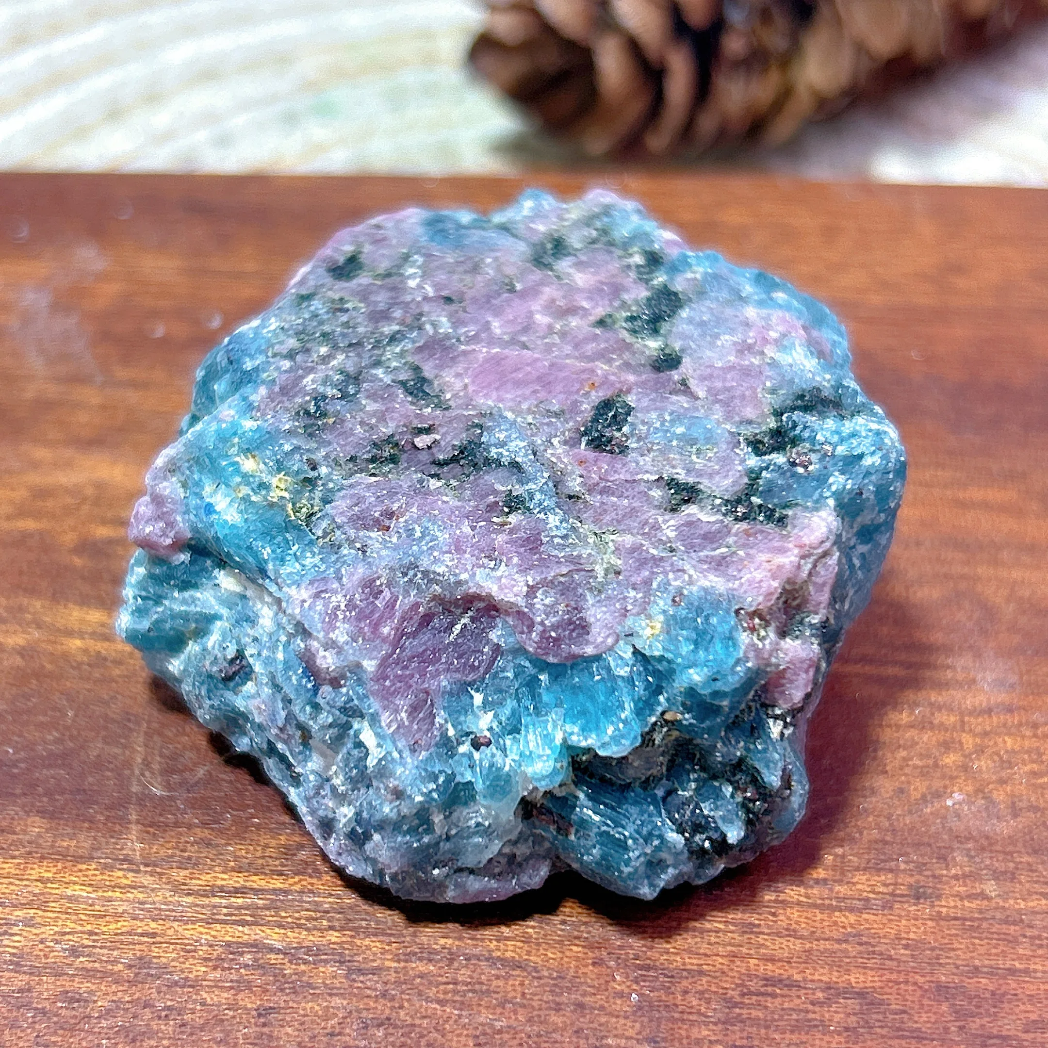 Healing Ruby With Aquamarine With  UV Effect Raw Specimen Natural Crystals Gemstones Home Decorations Room Decor Mineral Energy