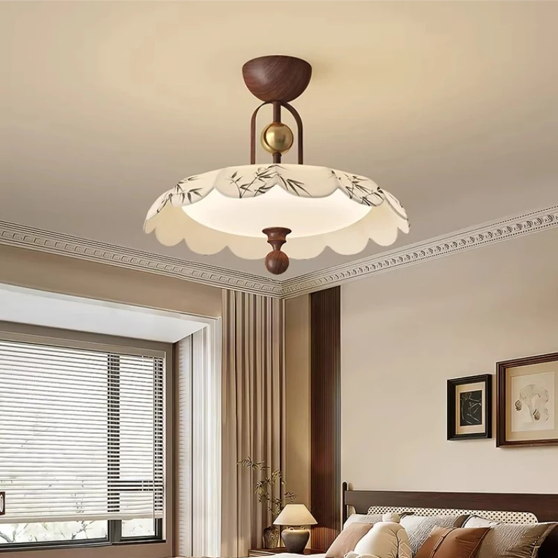 Retro Walnut Wrought Iron Ceiling Light Elegant Balcony Ancient Style Printed Fabric Bedroom Living Room Restaurant Hanging Lamp
