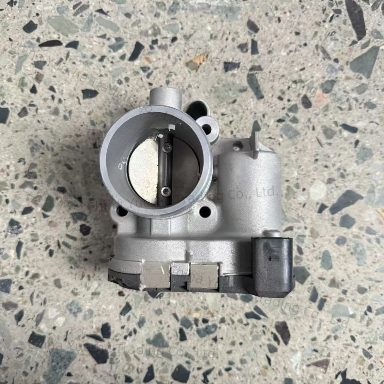 

1204455, 0280750532 Дроссельная заслонка в сборе 100-53371204455, 0280750532 Дроссельная заслонка в сборе 100-5337