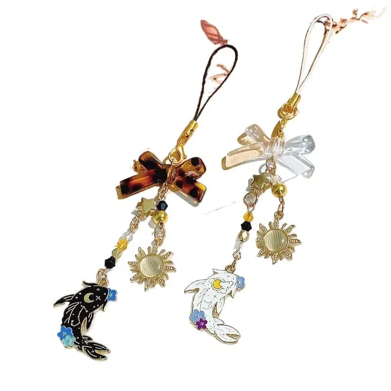 Niedlicher Koi-Fisch-Handyanhänger, Emaille-Sonnenanhänger, Schleifendekoration, Handytaschen-Ornament, kleines Modegeschenk für Mädchen – Detail 7