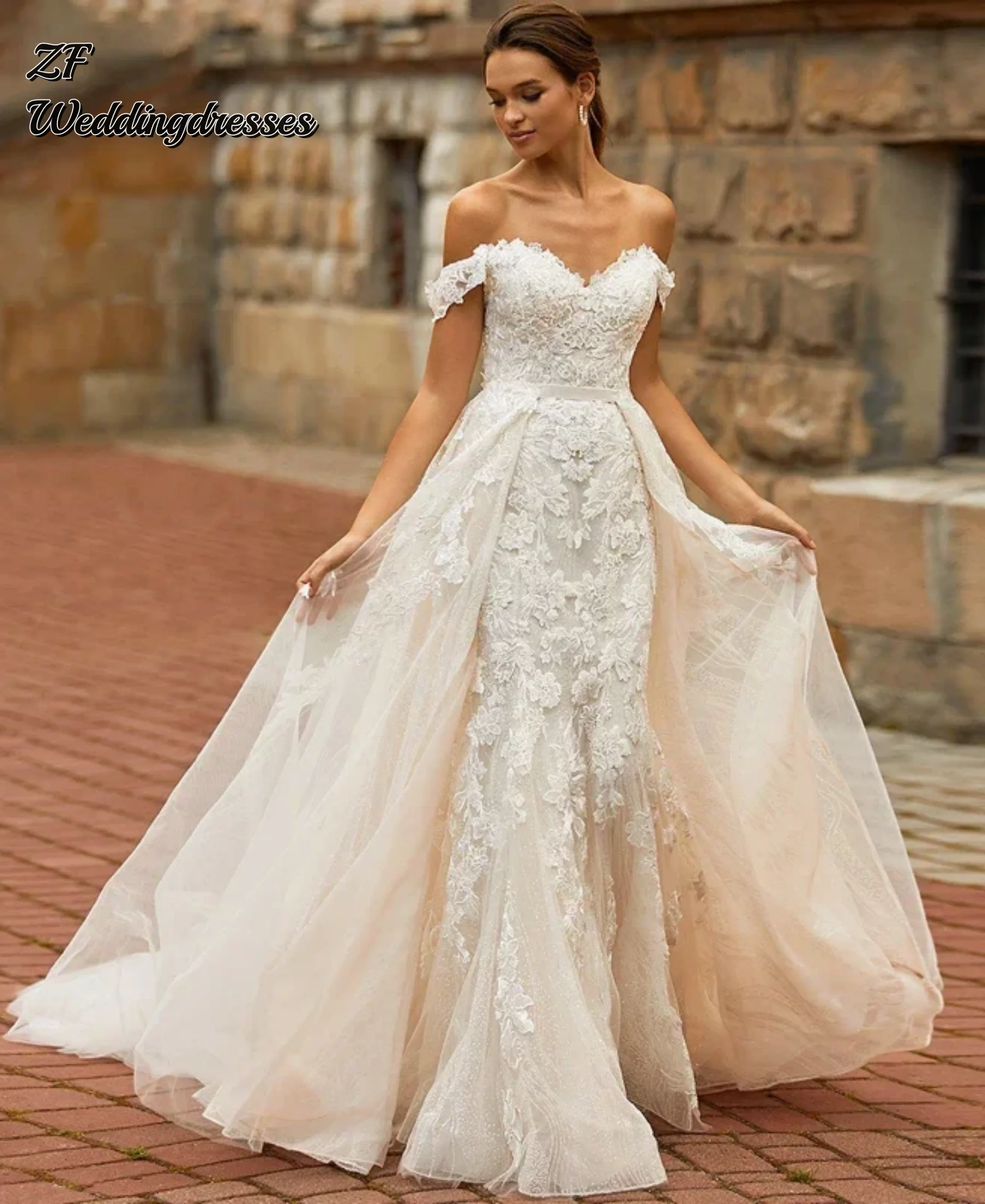 

Customzied Luxury Detachable 2 In 1 Wedding Dress Embroidered Lace With Train Boatneck Sleeveless Bride Vestido De Novia