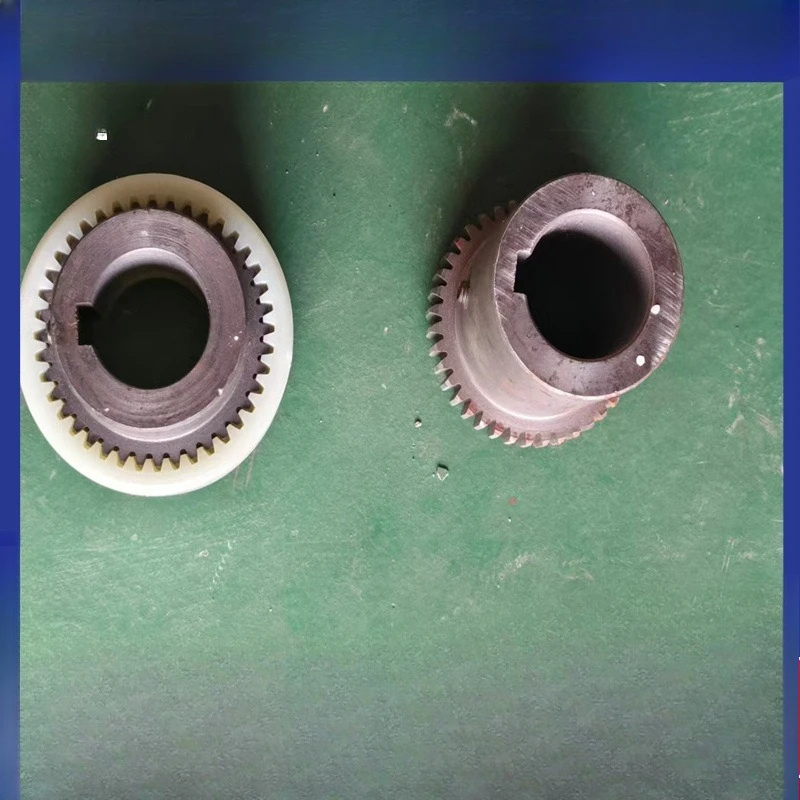 Dual-stage Piston Feeding Centrifuge HR400-N High-speed Fully Automatic Dewatering Equipment Accessories Coupling