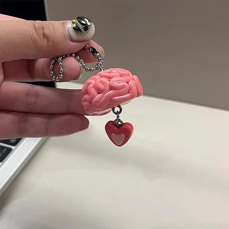 Creative Simulation Brain Love Keychain Bag Decoration Punk Halloween Keychain For Women Men Keyring Gothic Holiday Gifts