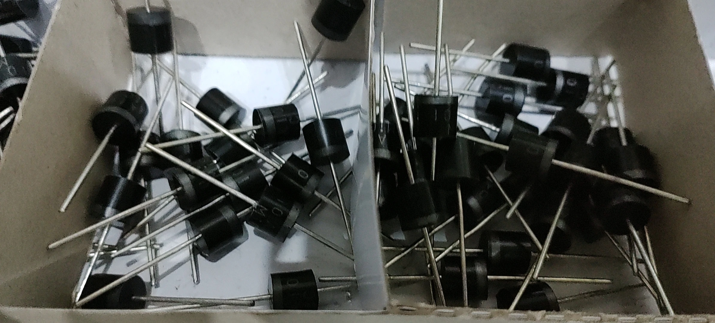 RK39  diode 2A 90V 200pcs