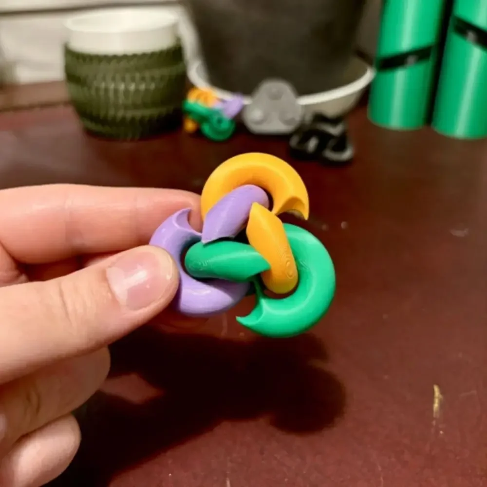 Cube pliable infini relaxant rotatif léger Cube pliant illimité sensoriel coloré Spin Fidget jouets voyage