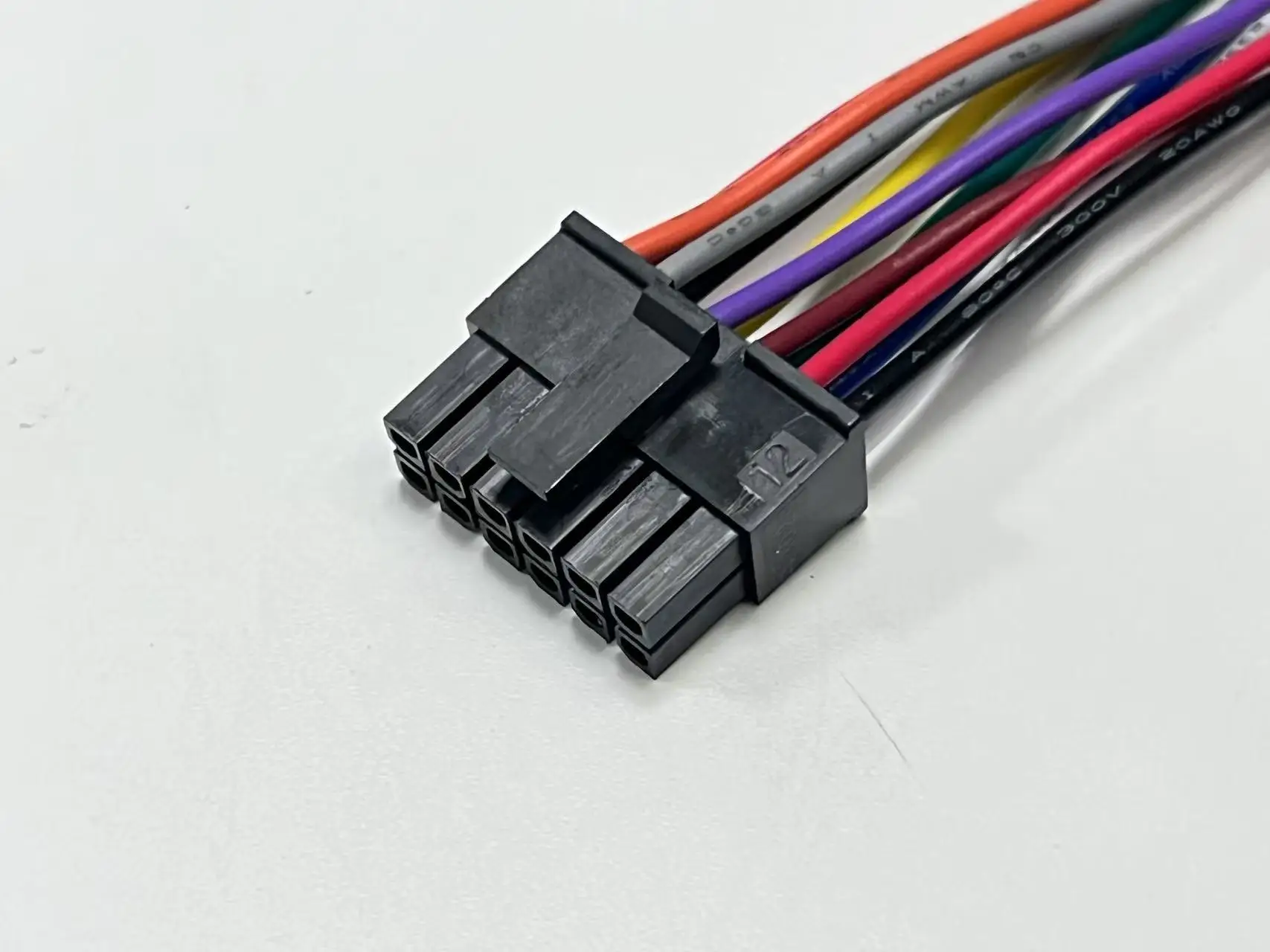 

430251200 Wire harness, MOLEX MICRO FIT 3.0mm Pitch OTS Cable, 43025-1200, 12P, UL1061 20AWG