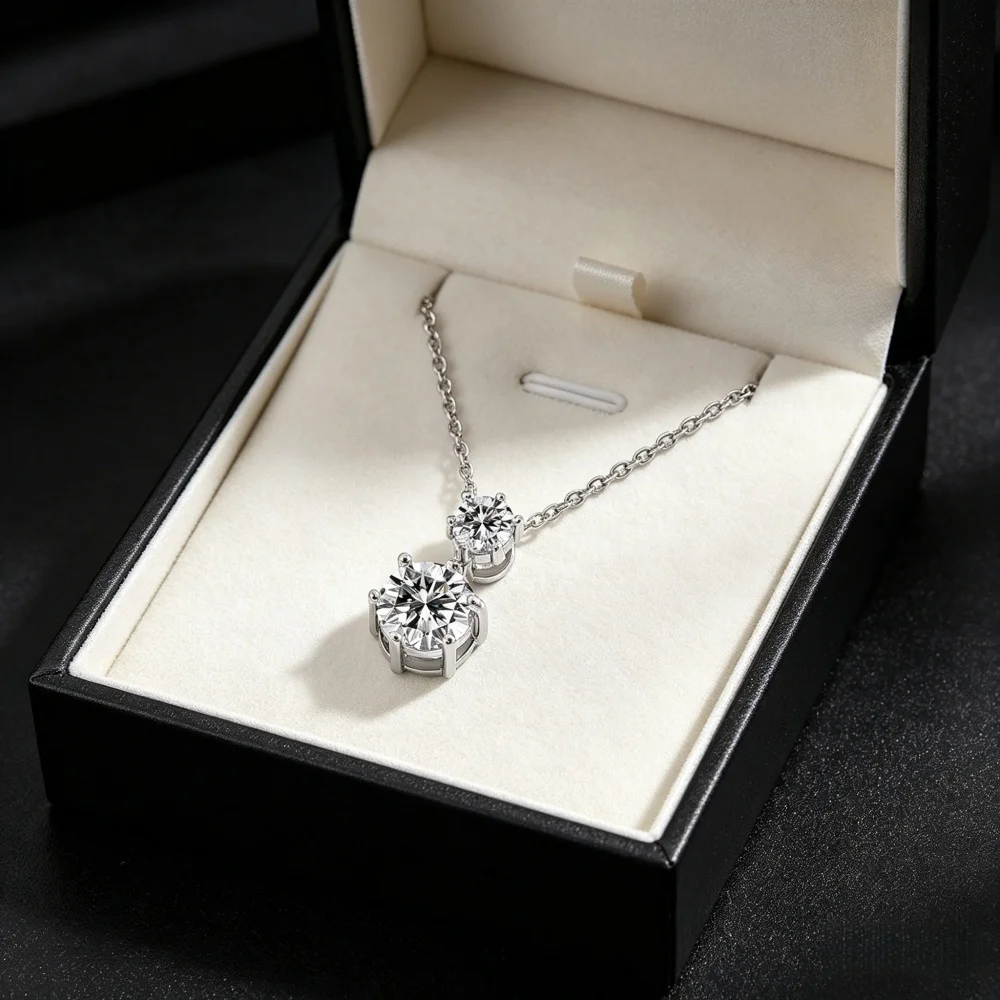 

Серебряное колье 925 пробы с двойным круглым кулоном из муассанита и цепочкой с прозрачными фианитами для женщин, свадебные украшения