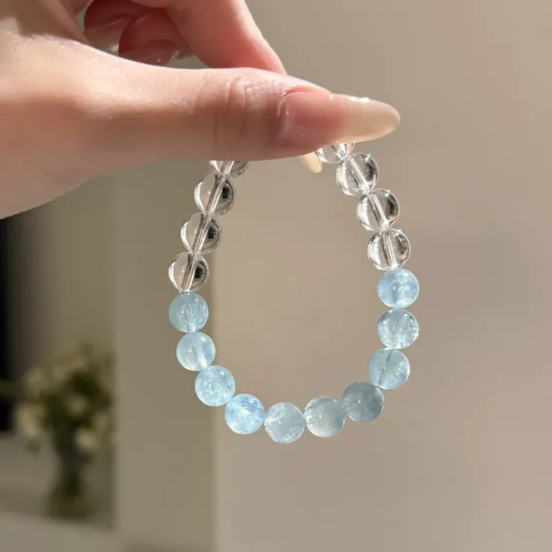 [Clear Sky Crushed Ice] Natural White Crystal Aquamarine Crystal Bracelet Simple, Fashion and Exquisite Gifts for Friends