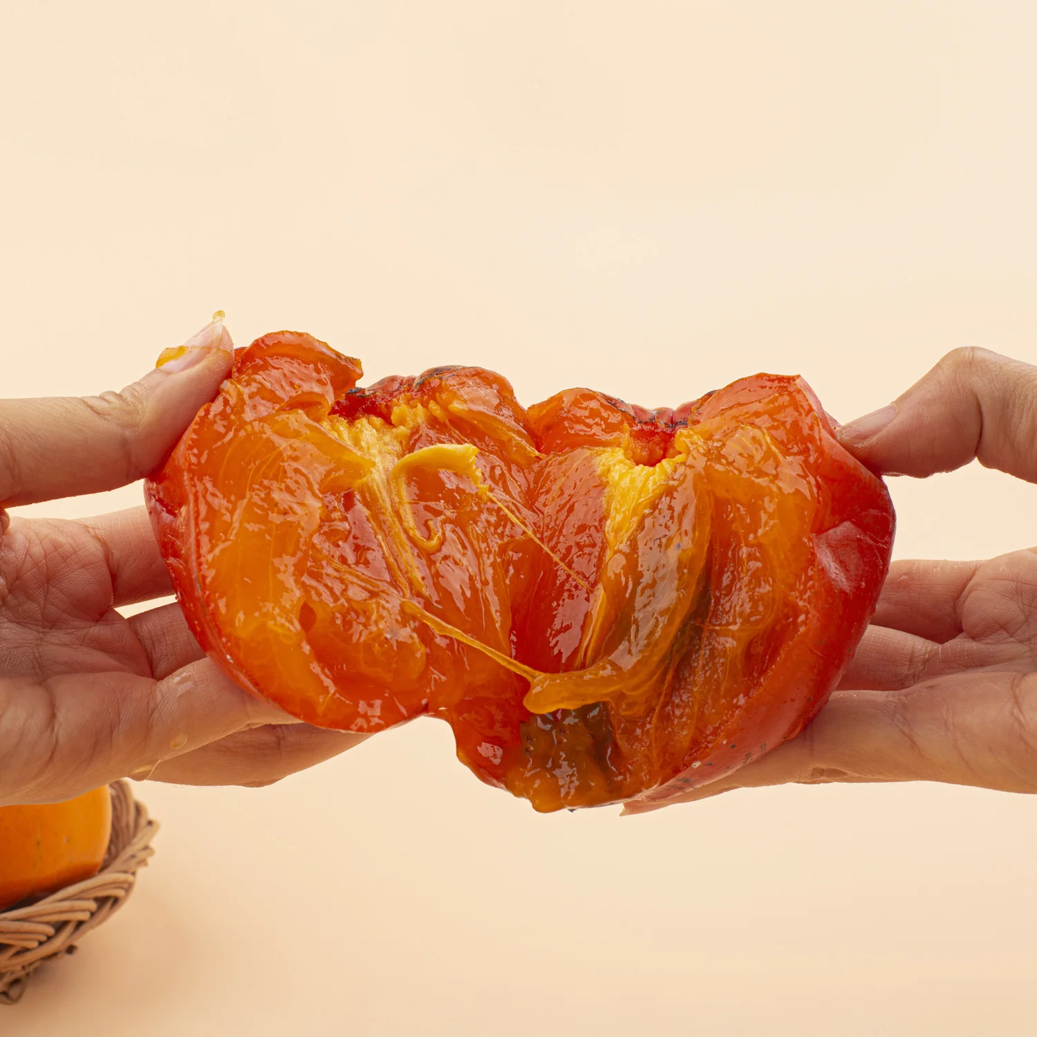 ديبونج البرسيمونز