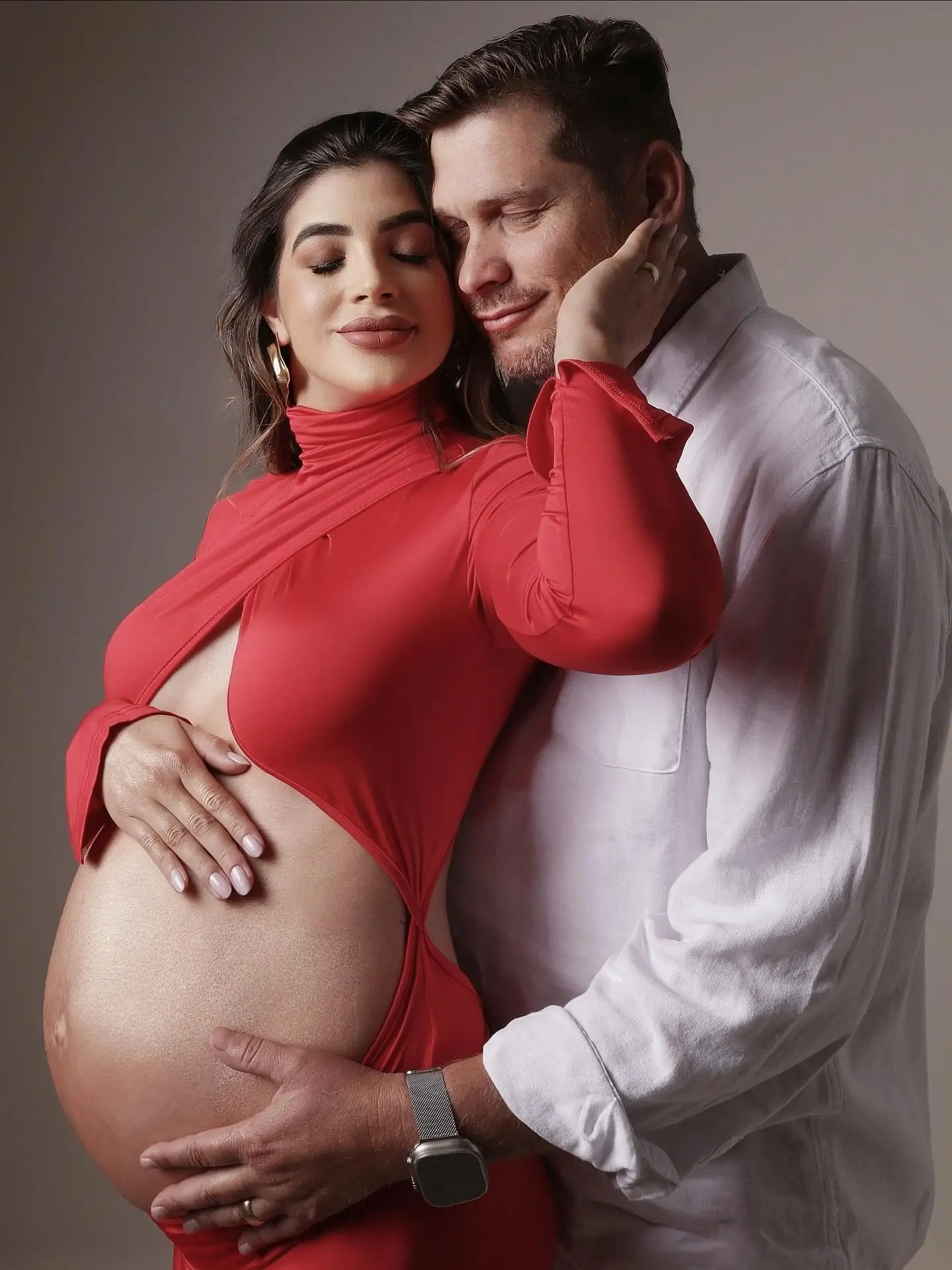 Beauty Red Maternity Dress Photoshoot Cut-Out High Neck Stretch Baby Shower Dresses Pregnancy Photography Dress Shooting Outfit