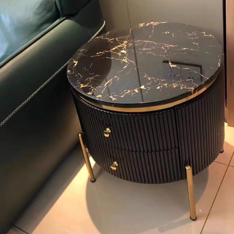 *Kemewahan ringan, kesederhanaan modern, sudut marmer