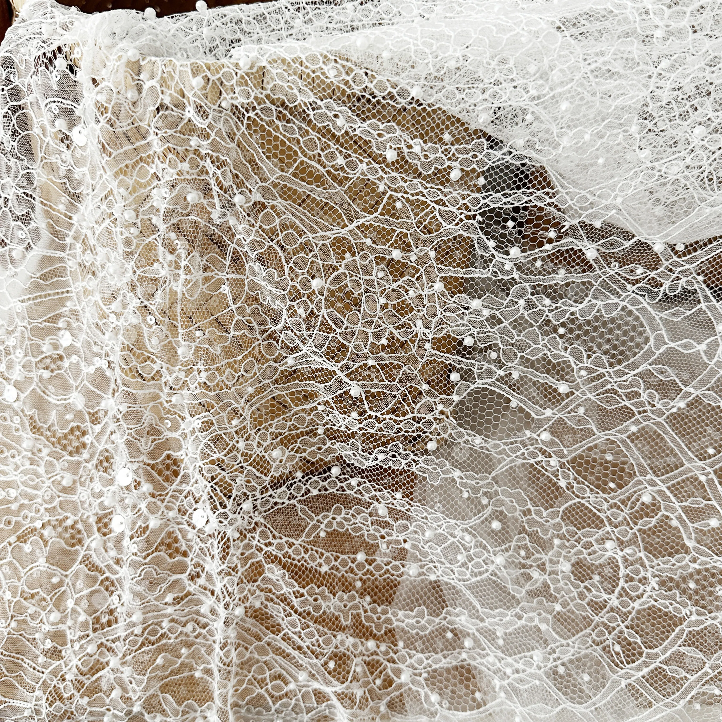 

3 Yards/ This Is A Lace Fabric with Beaded Eyelashes and Minimalist Lines, Suitable for Making Dresses and Shooting Headdresses.