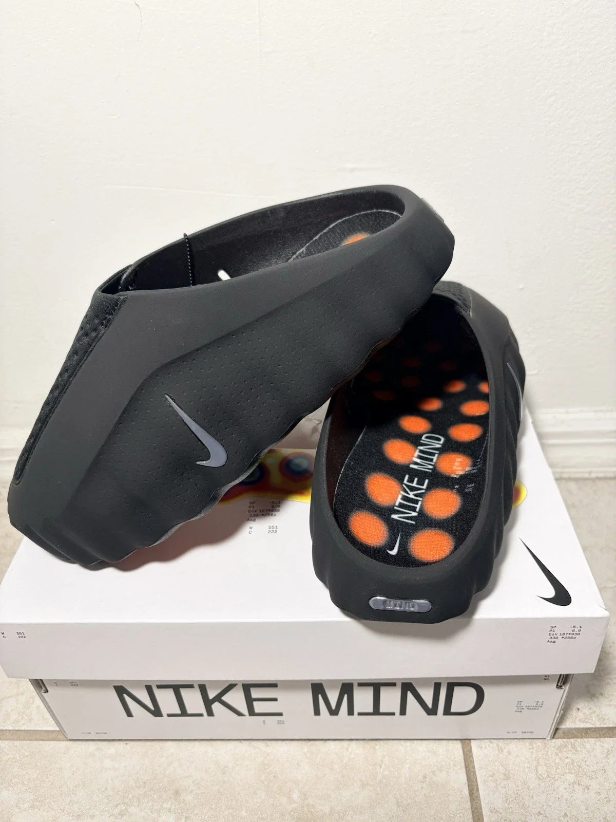 

Desginer Mind 001 Slide Slides Soft Rubber New Tech Comfortable Sandals Mules Clog Black Red Bone Light Smoke Grey Men Women Min