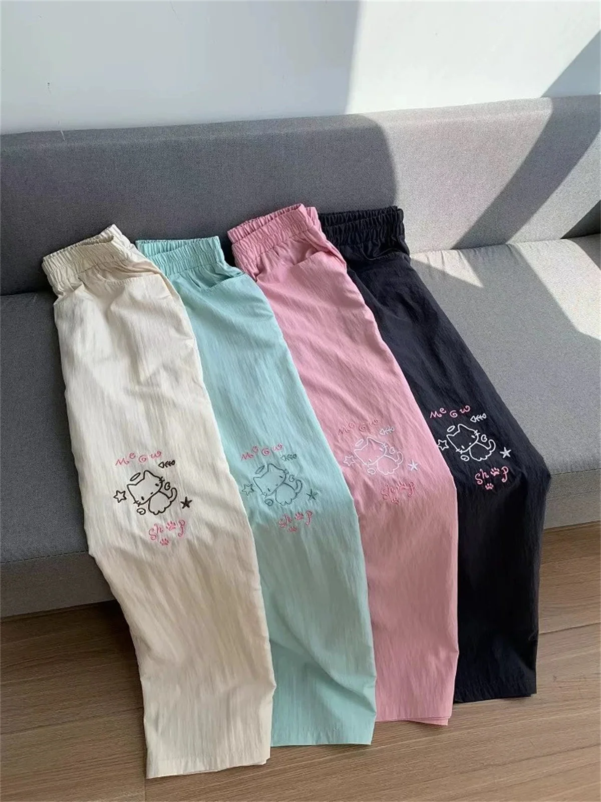 Preppy Style Cartoon Cat Print Femme Vintage Wide Leg Pants for Women Causal Y2k Aesthetic Bow Trousers Harajuku Loose Bottoms