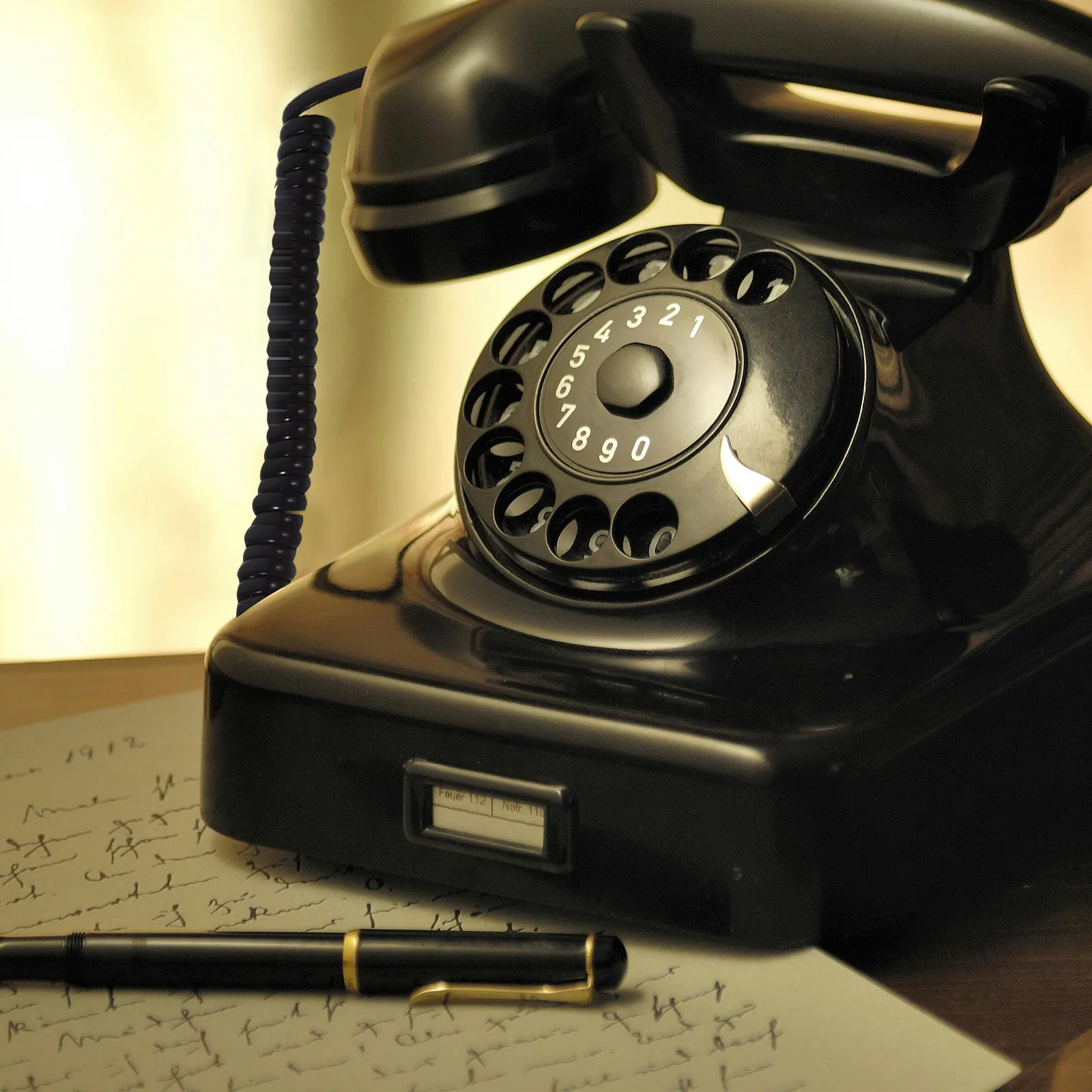 Phone Cord Landline Curly Extendable Telephone Cable 2M Black Coiled Receiver Cord for Home Office System Accessory