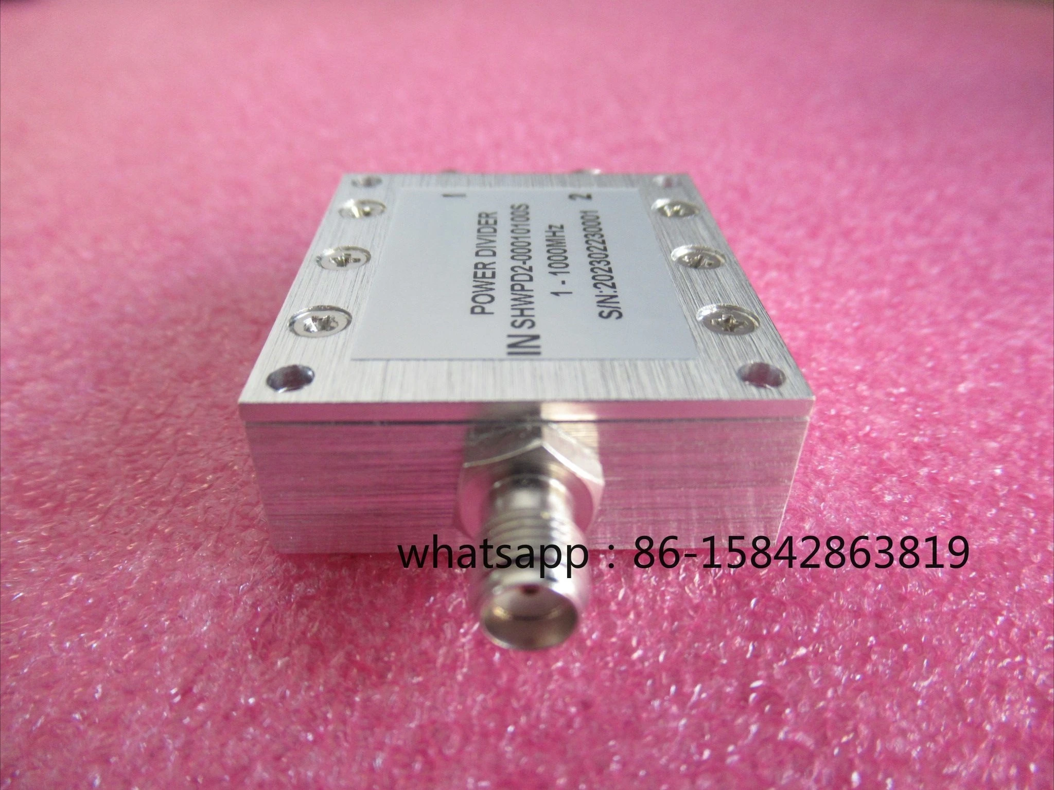 1-1000MHz SMA Low Loss High Isolation, RF One-to-two Power Divider, Microstrip Power Divider