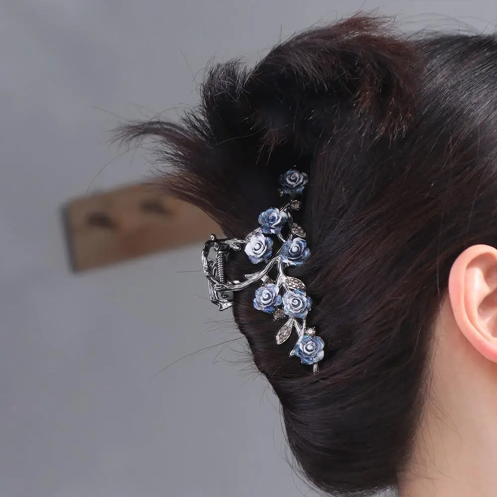 

Flower Camellia Hair Claw Ponytail Holder Hair Accessories Metal Hair Crab Clip Korean Style Hair Styling Clip Large Shark Clip