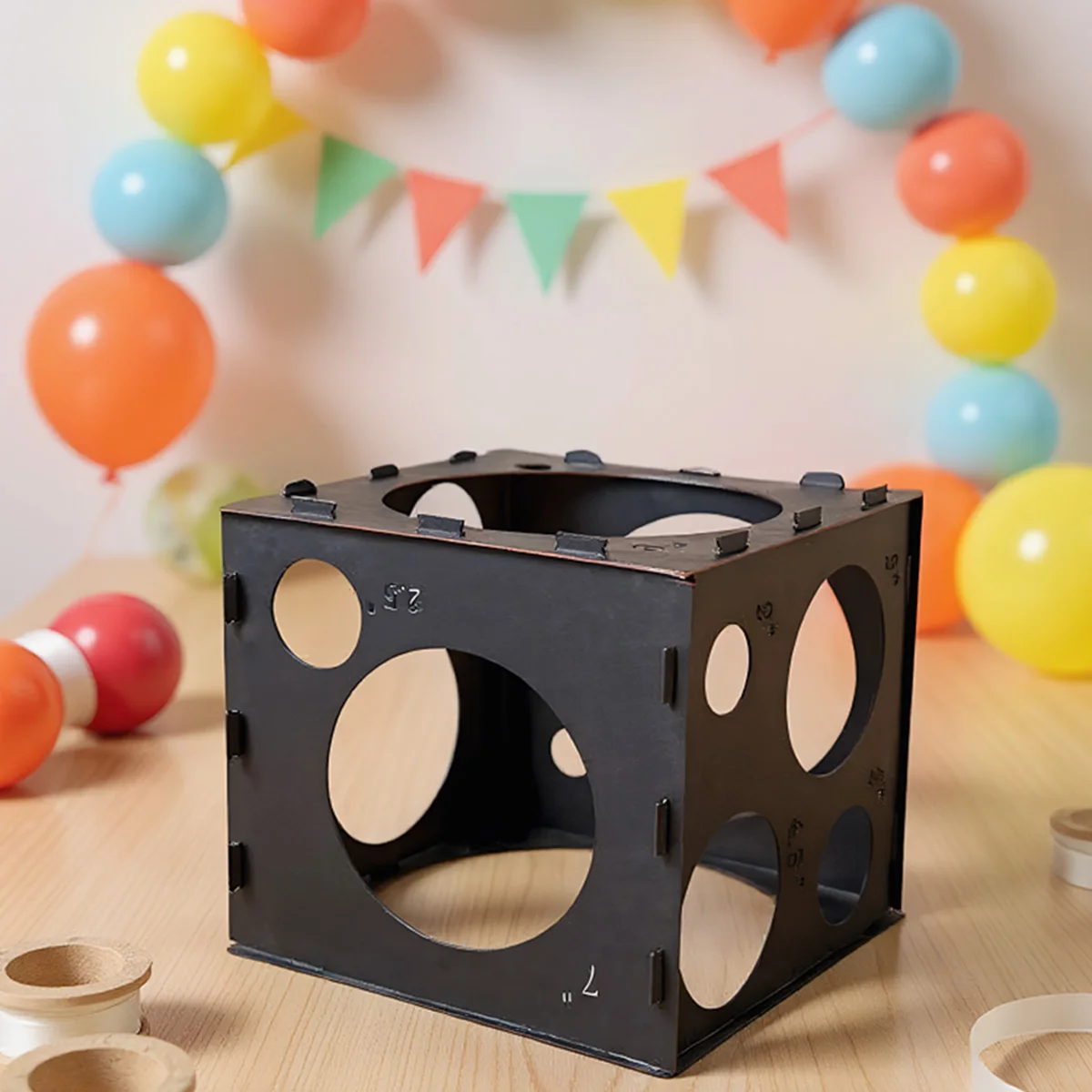 14 Holes Collapsible Black Wood Balloon Sizer Box, Balloons Size Measurement Tools for Balloon Decorations, Arches 1-10 Inch