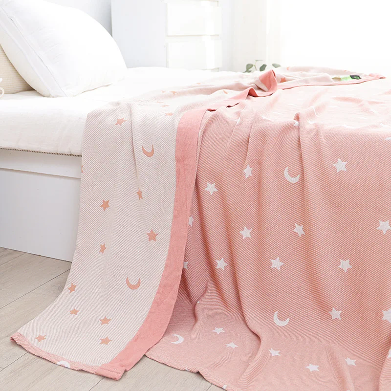 Letter Flower Cooling Blanket, Bedspread on the Sofa Beds, High Quality, 150*200 cm