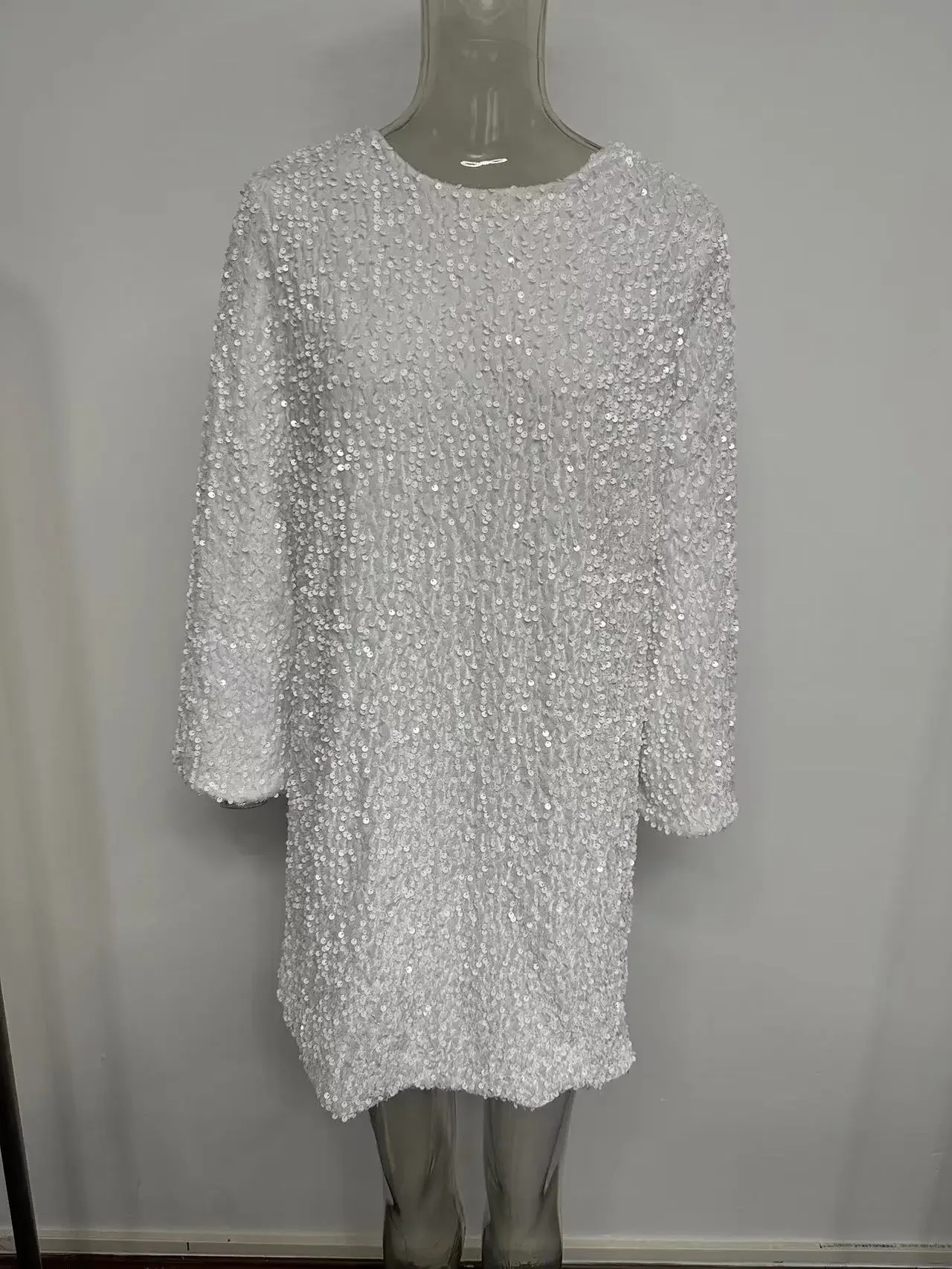 Women\'s Round Neck Long Sleeved Loose Plus Size Sexy Sequin Short Dress