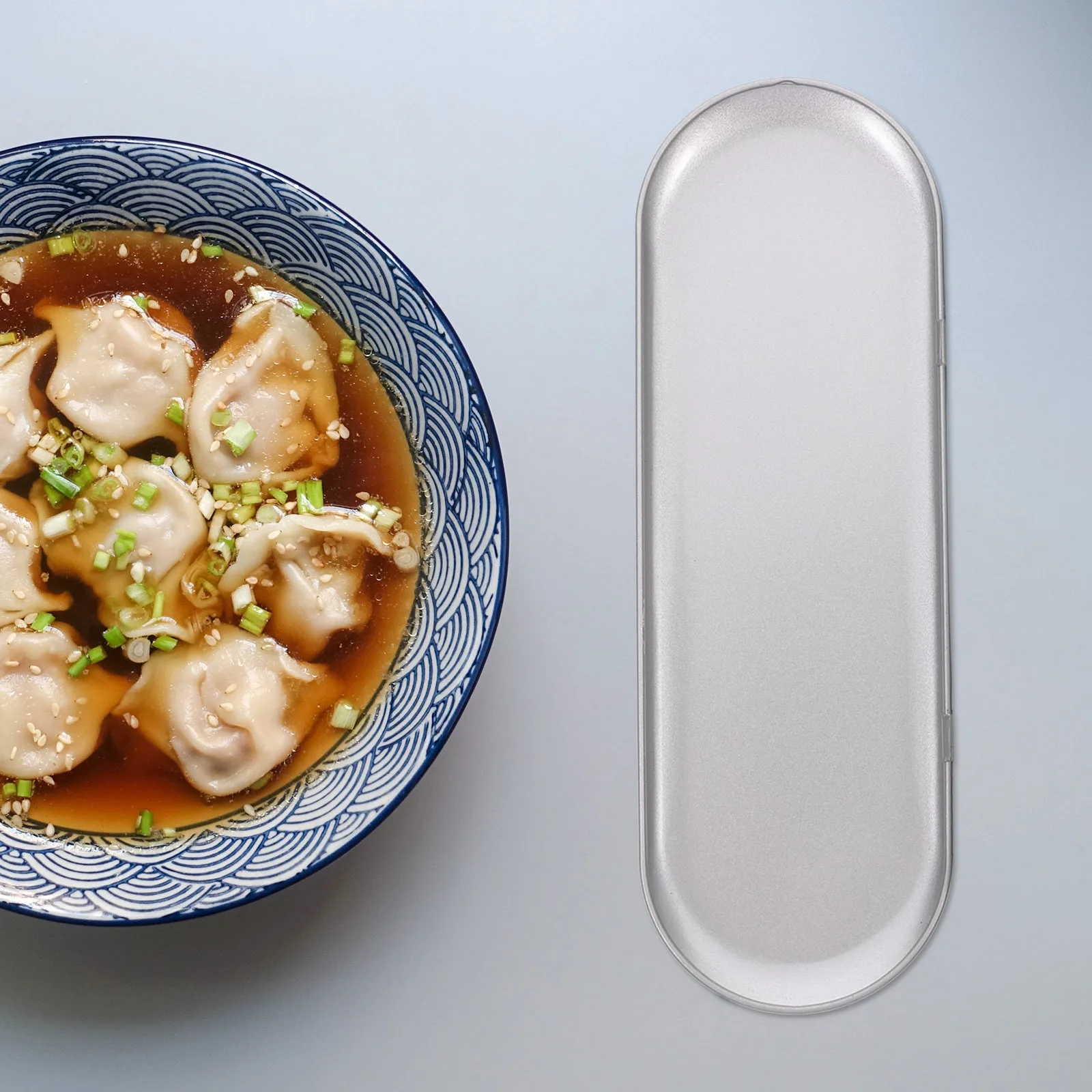 

1pcs Premium Cutlery Box Utensil Holder With Lid Scratch-Resistant Cutlery Storage Holder Countertop Organizer Iron Plastic