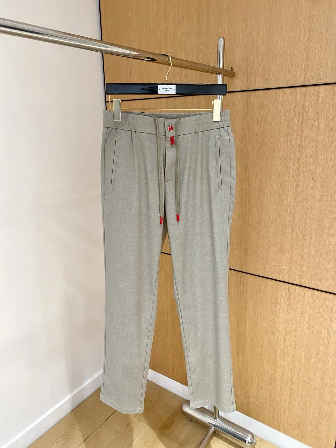 

Kiton Italian 25ss elastic waist drawstring casual trousers small straight trousers