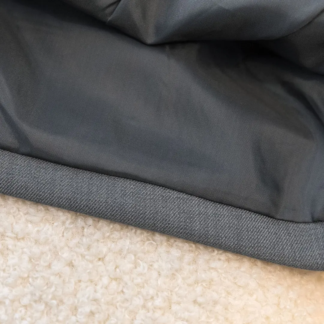 Celana Pendek Kasual Musim Semi Gugur Warna Abu-abu dengan Ikat Pinggang, Pinggang Tinggi, Bahan Jas, Cocok untuk Kantor, Celana Pendek OL dengan Boots