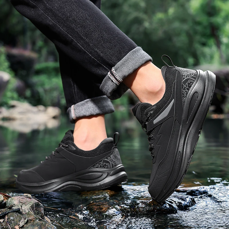 

New Versatile Casual Sports Men'S Shoes Thick Soled Lace Up Lightweight Hiking Shoes Outdoor Soft Soled Running Men'S Shoes