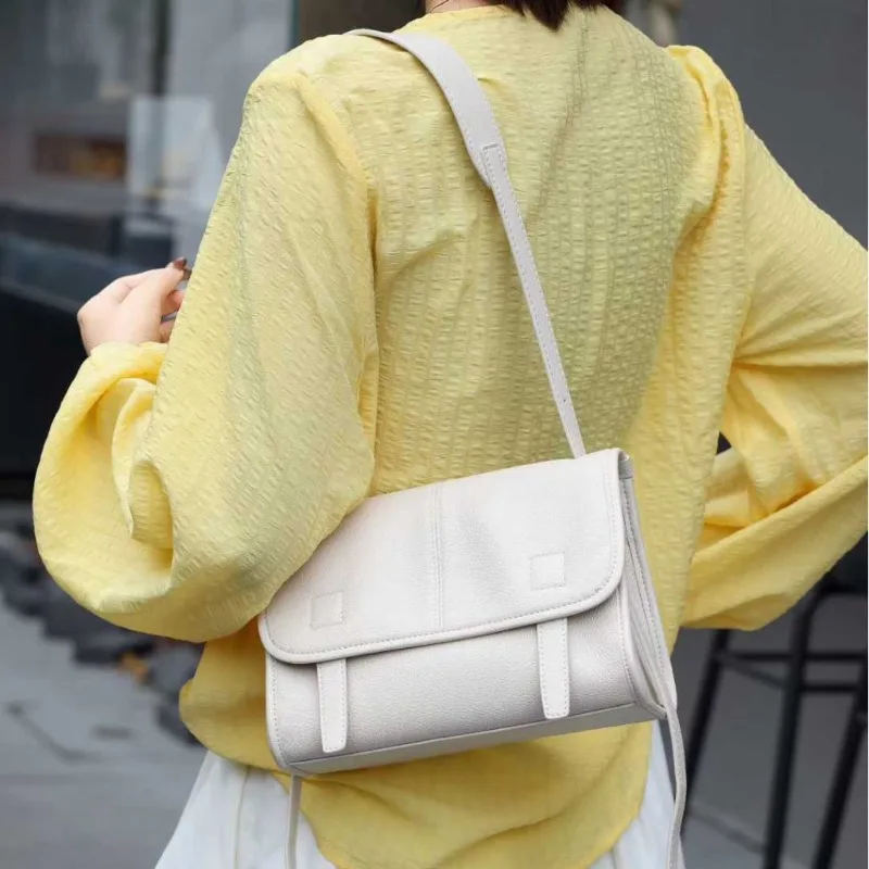 

Premium Head Layer Cowhide Postman Bag 2025 Autumn/Winter Casual Style Single Shoulder Diagonal Commuter Bag