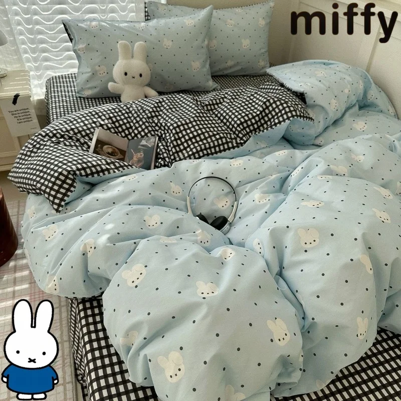 Miffy Bunny Süßes und Niedliches Kreatives Cartoon-Muster Weiche Hautfreundliche Reine Baumwolle Bettbezug und Bettlaken Vierteiliges Set