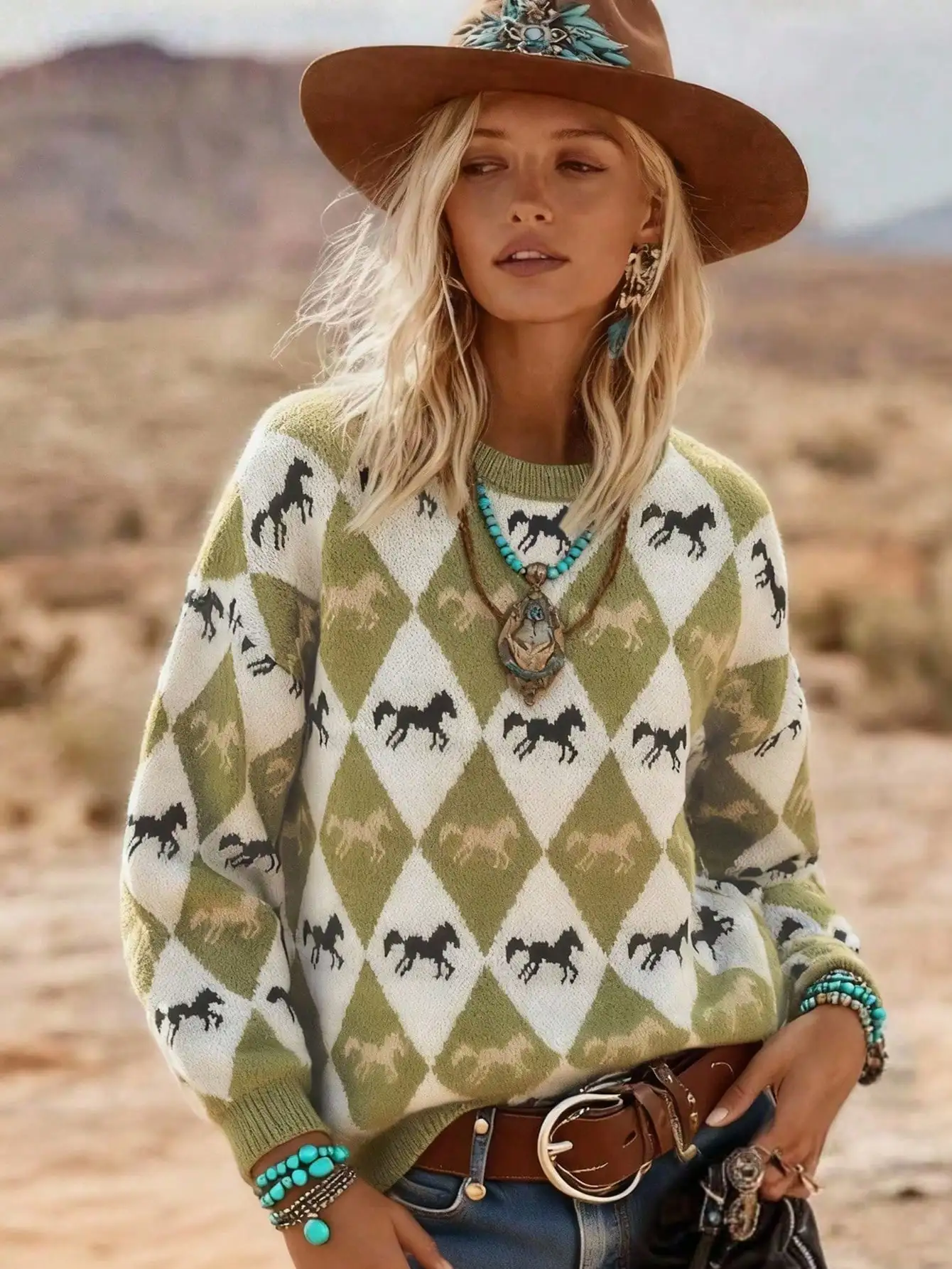 

Женский свободный свитер с круглым вырезом и узором «аргайл» с изображением лошади, цвета оливковый и кремовый