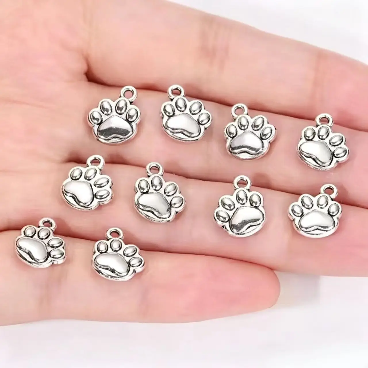 20Pcs/Lot Charms Bear Paw 12x10mm Antique Silver Color Pendants Making DIY Handmade Tibetan Finding Jewelry