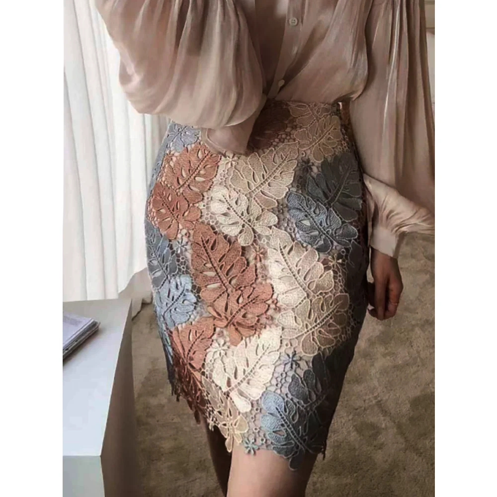 Short Style Brown Lace Mini/Knee Pencil Skirt Bi-material Skirt For Suits With Zipper Floral Luxury SKirts Jupe Femme Bi Matiere