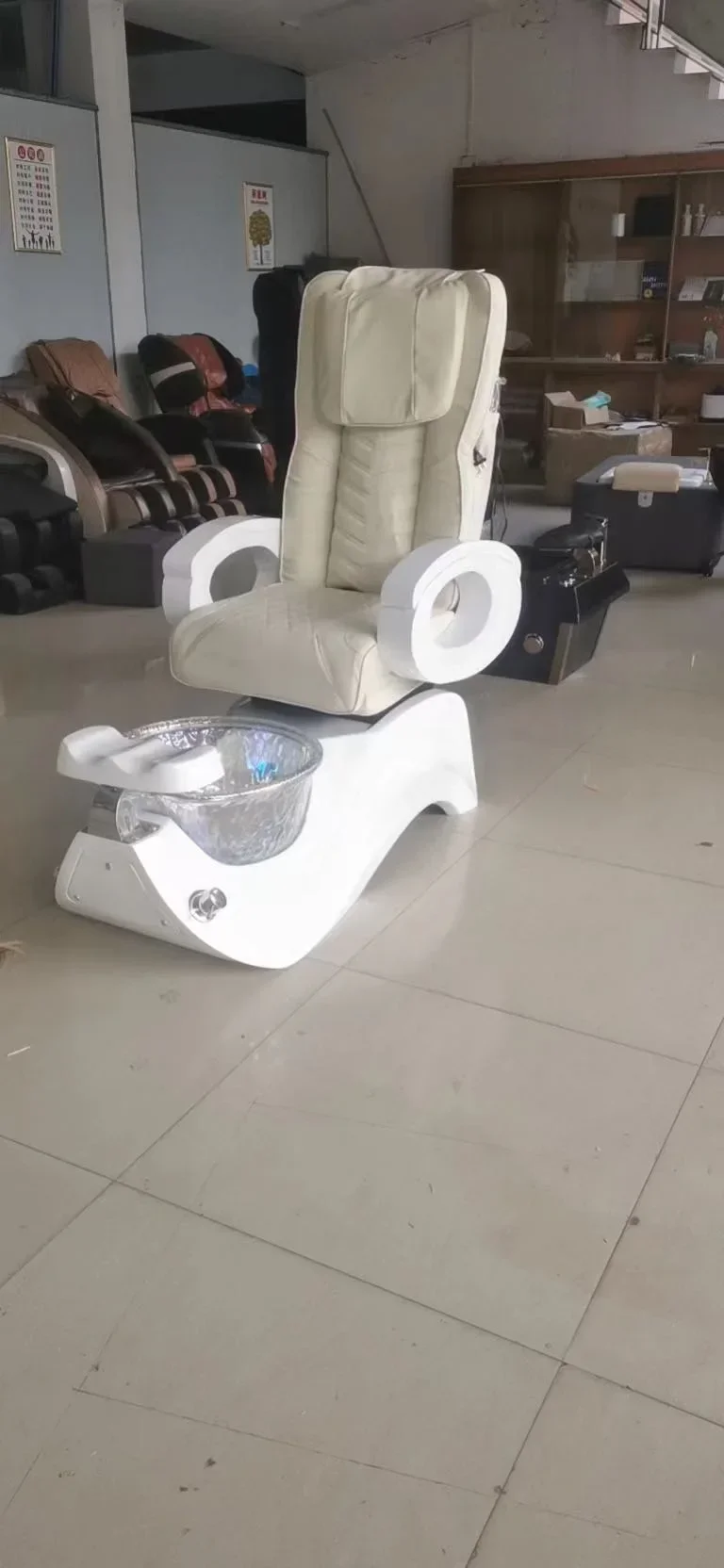 New Model Beauty Massage Luxury foot massage  Pedicure Chair with LED light pedicure basin for salon shop
