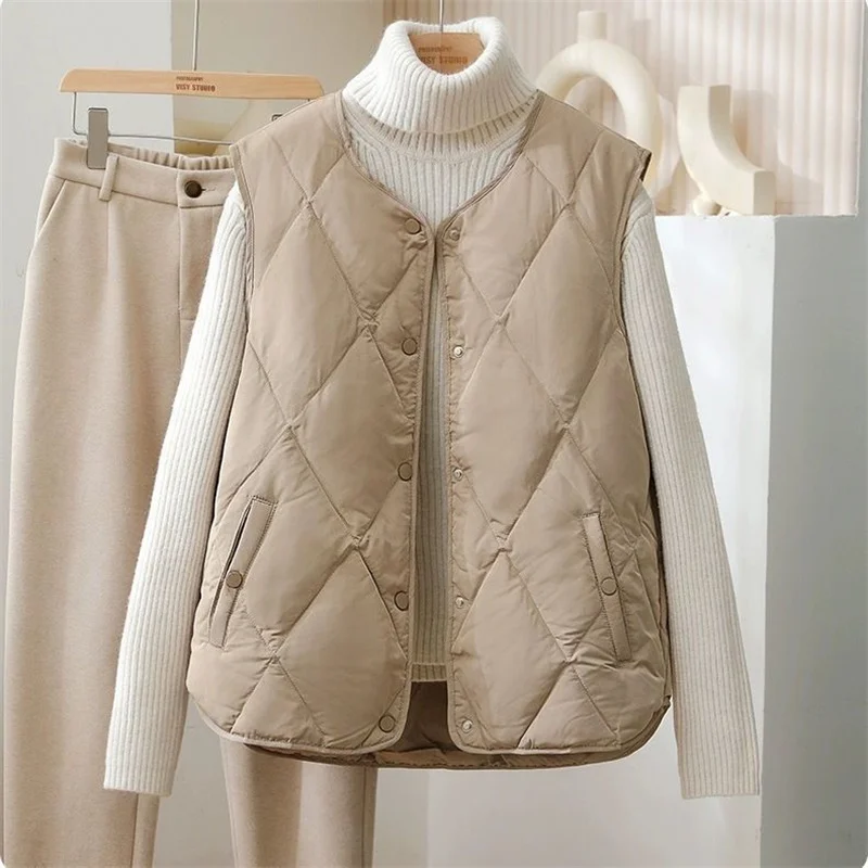 2025 Women Round Neck Vest Outwear Spring Autumn Ladies Large Size 4XL Sleeveless Coat French Female Light Thin Waistcoat Jacket