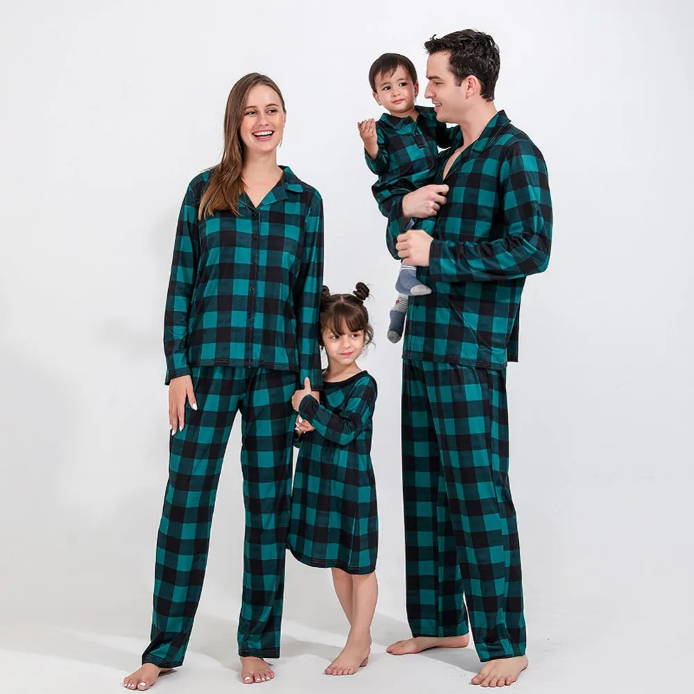 2024 Cosy Green Plaid Family Matching Christmas Pajamas Sets Cute Holiday Outfits for Kids & Parents Family Matching Clothes