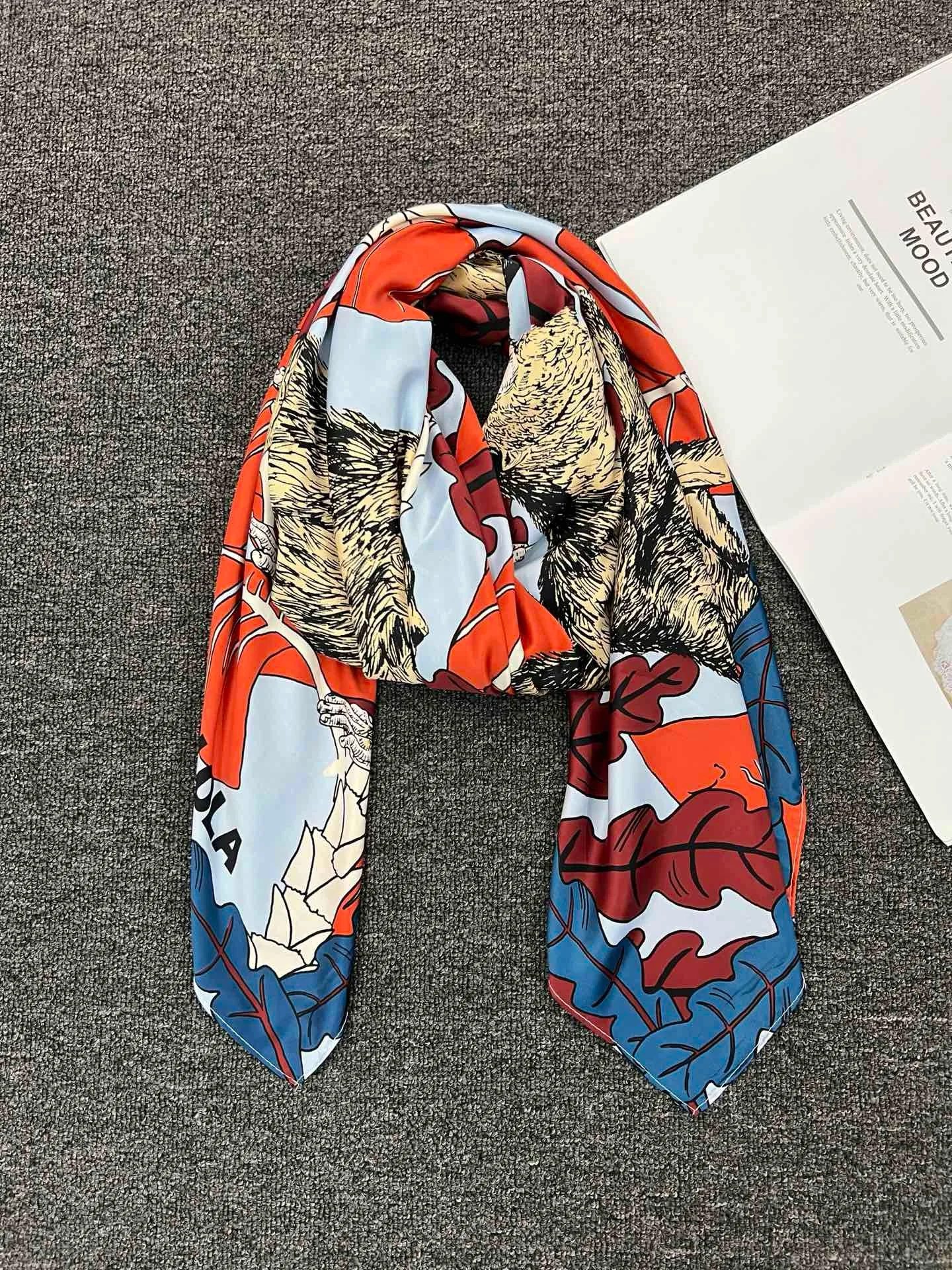 Foreign Trade Spain B Original Single New Scarf Printed Large Square Scarf 130 * 130 Thin Sunshade and Warmth Brand New  012