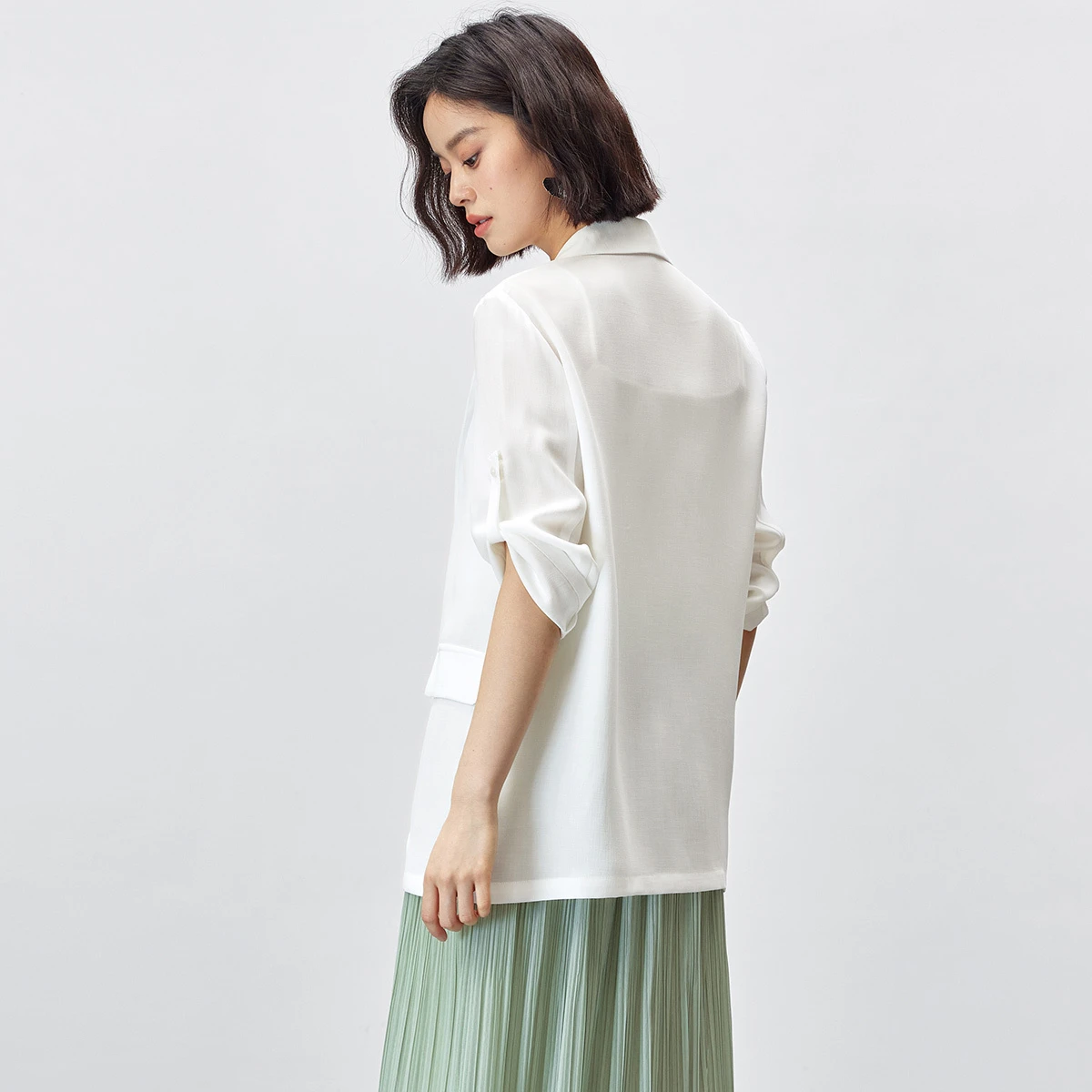 SENTUBILA Damenjacke 2026 Frühlingsschnalle an den Manschetten Reverskragen Blazer lässig solide Büro weibliche Oberbekleidung 153XC4116X