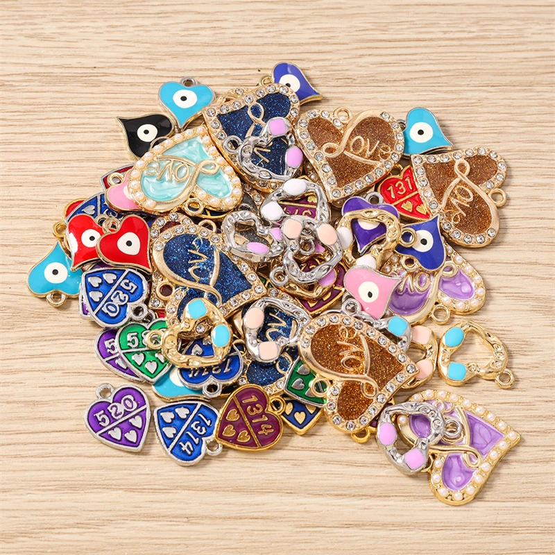 10 Stück niedliche bunte Emaille-Liebesherz-Anhänger, passend für Halsketten, Ohrringe, Armbänder, DIY handgefertigtes Schmuckherstellungszubehör – Detail 3