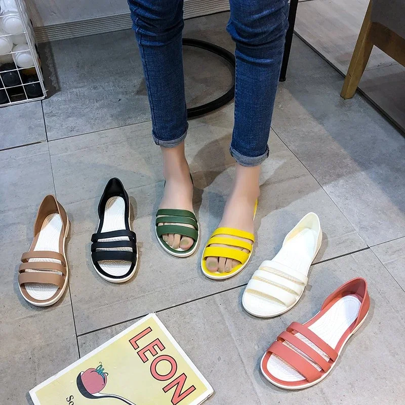 New Fashion Open-Toed Slides Shoes for Women Summer Flat Sandals Candy Color Casual Beach Outdoor Female Ladies Jelly Slippers