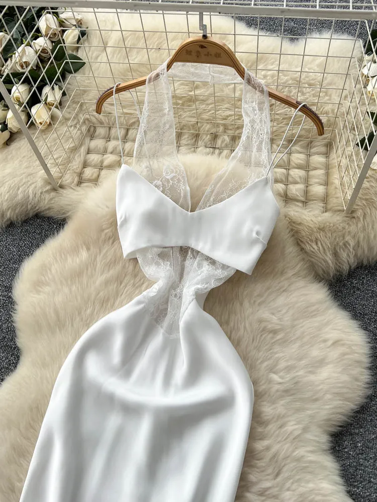 여름 여성 레이스 스플라이스 홀터넥 슬림핏 가운 새틴 원단 하이웨이스트 A라인 반팔 출근룩 한국 스타일