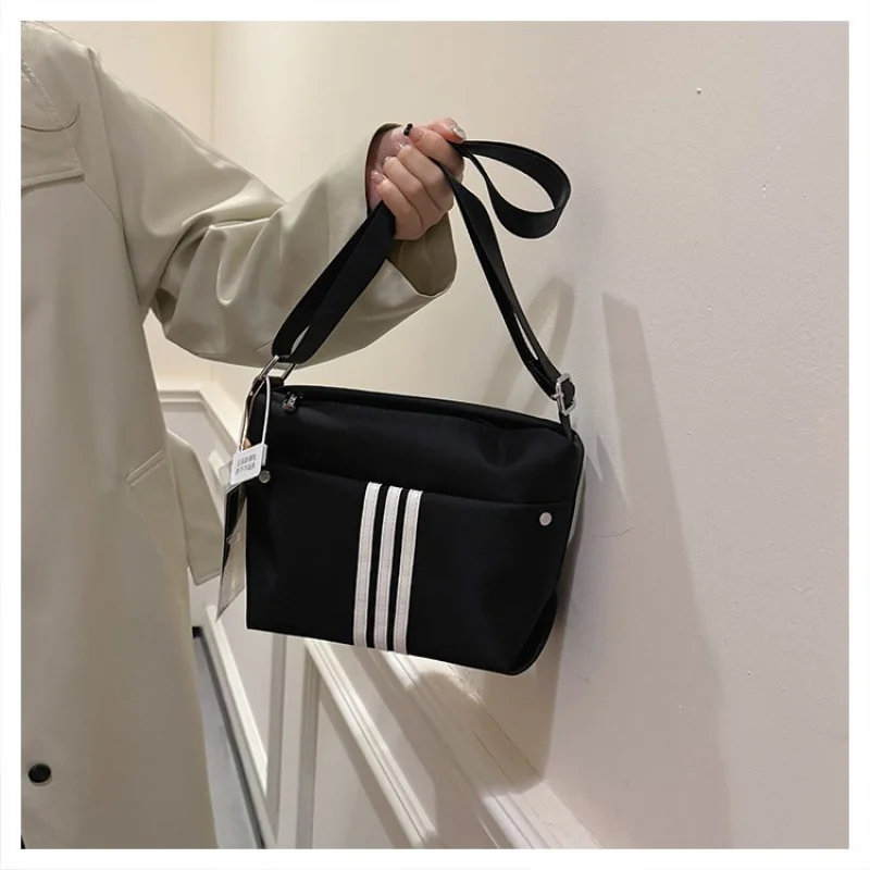 

Classic Luxury Brand Ladies Handbag Leather Crossbody Bag Elegant Shoulder Purse Women's Vintage Tote Designer