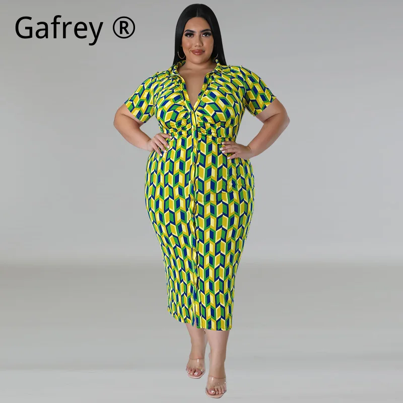 

Plus Size Women Lapel Plaid Short Sleeve Button Long Dress Casual Loose Midi Dress Fashion Streetwear Soft Comfortable Outfit