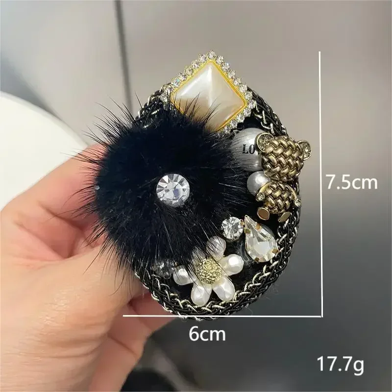 Retro Fabric Bow Tie Collar Pins Crystal Pearl Brooches for Women Jewelry Weding Party Badge Accessories Pins for Backpacks