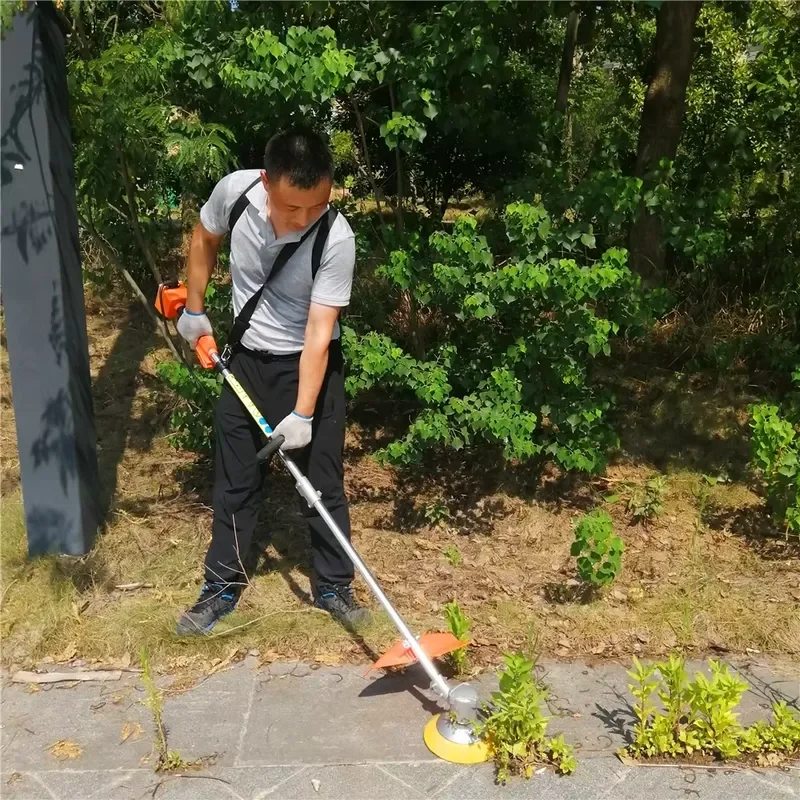New Developed Cordless Industrial Lithium-ion Battery Brush Cutter & Grass Trimmer with 4-Stroke Single Cylinder Engine