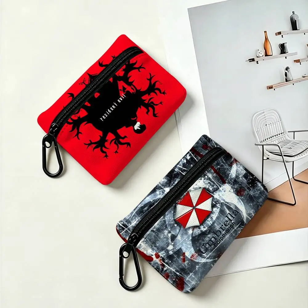 Resident Evil Umbrella Us Troops Lightweight Oxford Fabric Coin Purse With Black Carabiner Hook Card Holder Storage Pouch