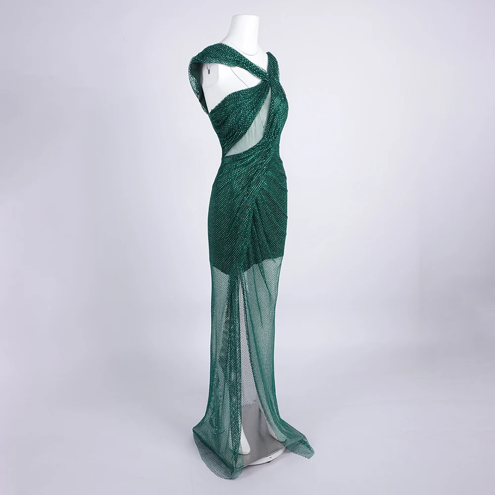 فستان طويل شبكي كريستالي أخضر زمردي - فستان بفتحة كتف واحدة لحفلات الكوكتيل الراقية وعرض السجادة الحمراء