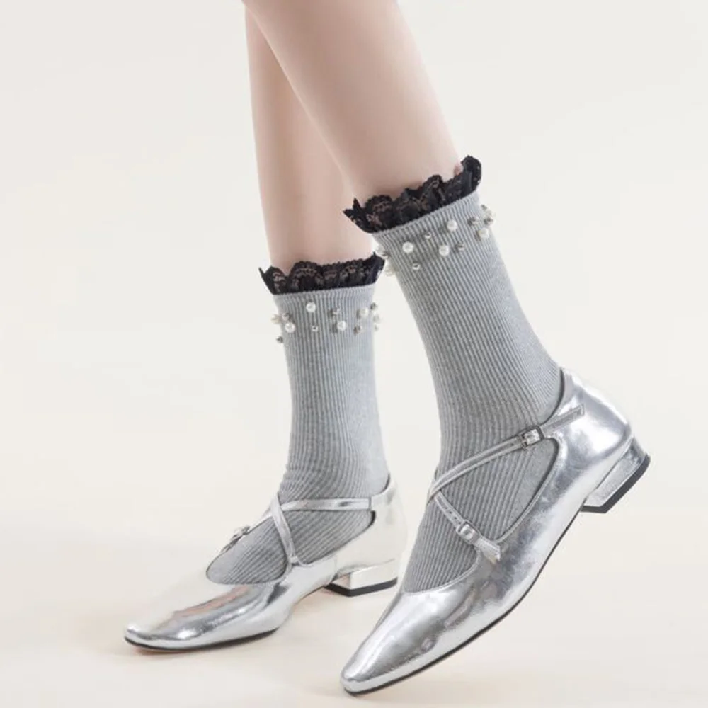 Streetwear Accessories Street Socks Woman Fashion Pearl Decoration Long Socks Cute Contrast Lace Home Korean Style Women Socks