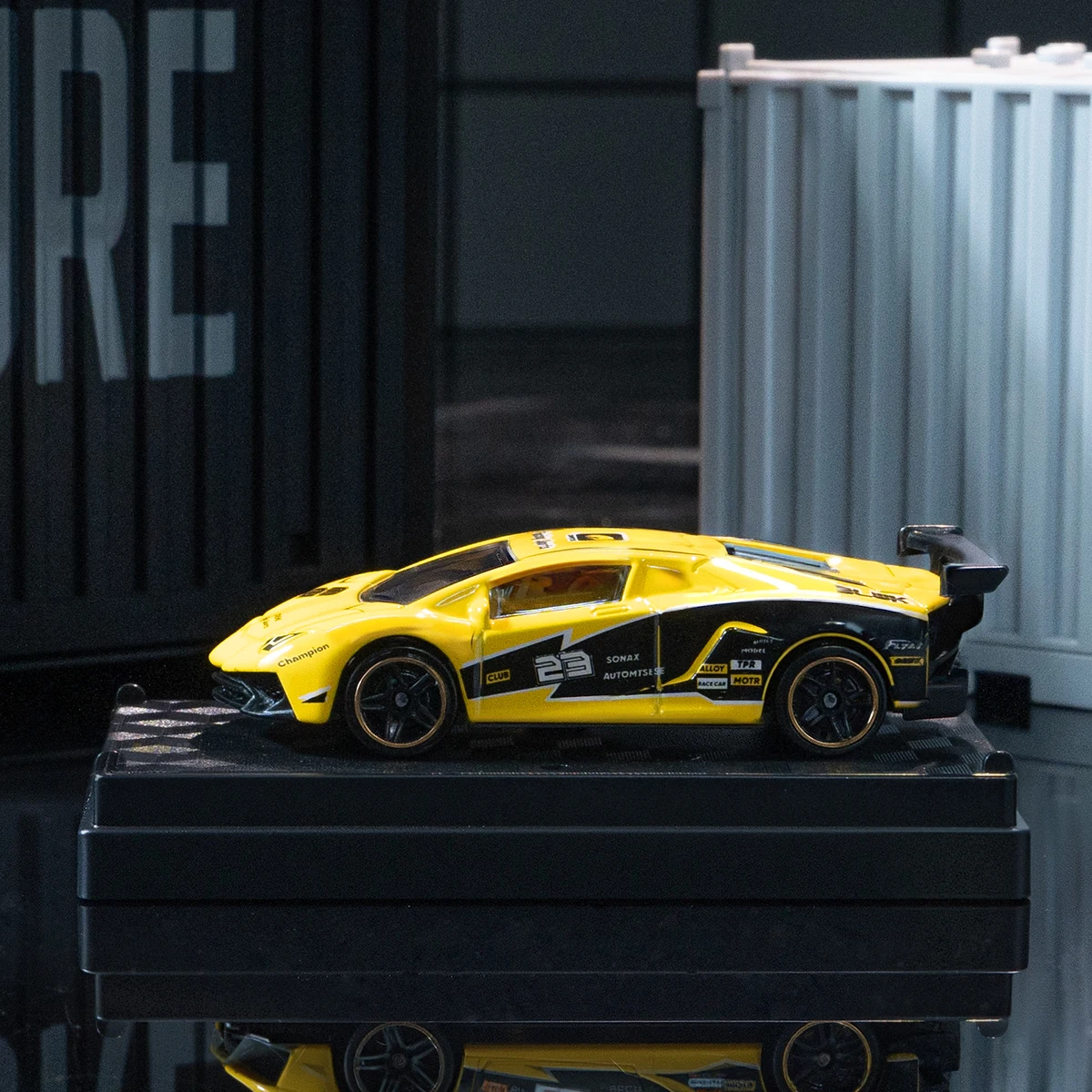 Aventador SVJ gegoten model, speelgoedauto's van legering, verzamelobjecten, raceornament op schaal 1/64, woondecoratie, cadeaus voor kinderen vanaf 3 jaar
